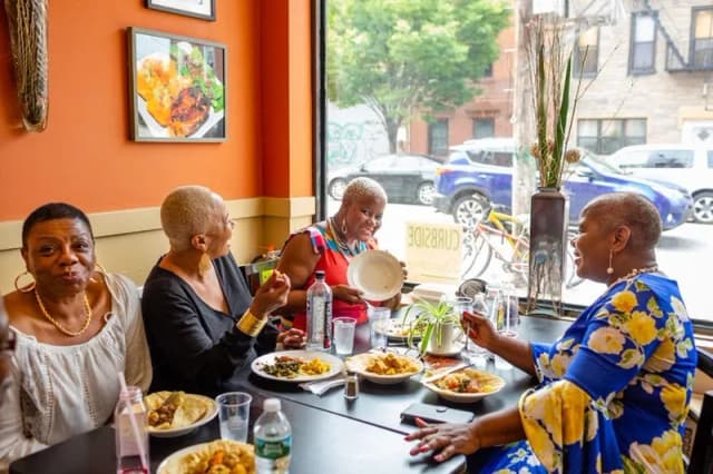 Kodee serves Restaurant